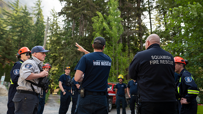 B.C. provincial park evacuated, RCMP appeal for information on Squamish wildfire